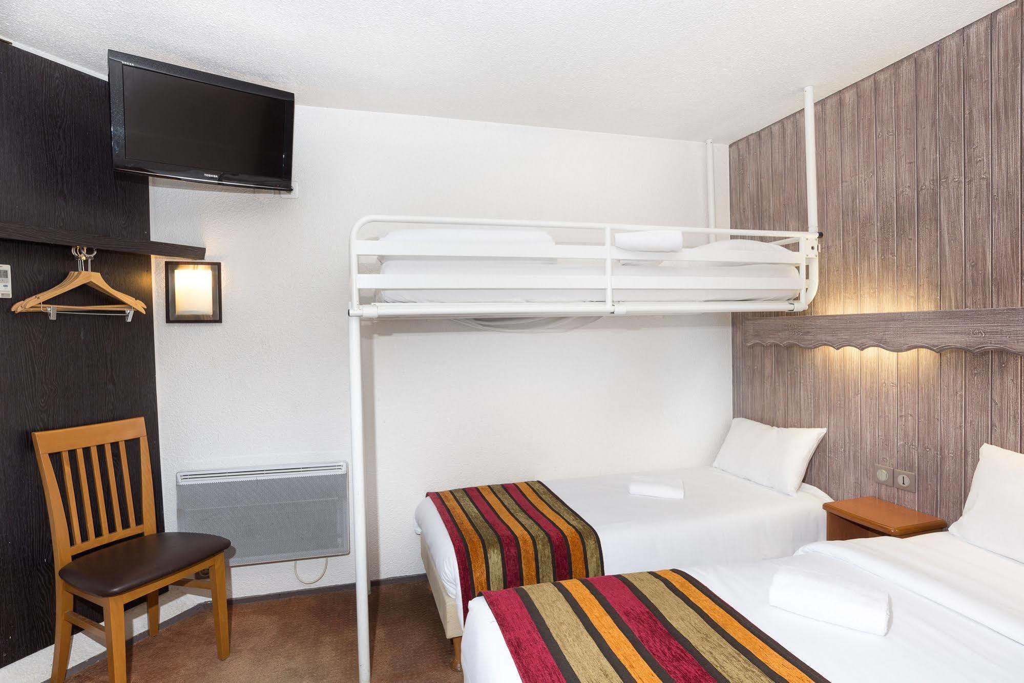 Brit Hotel Chambery Exterior photo